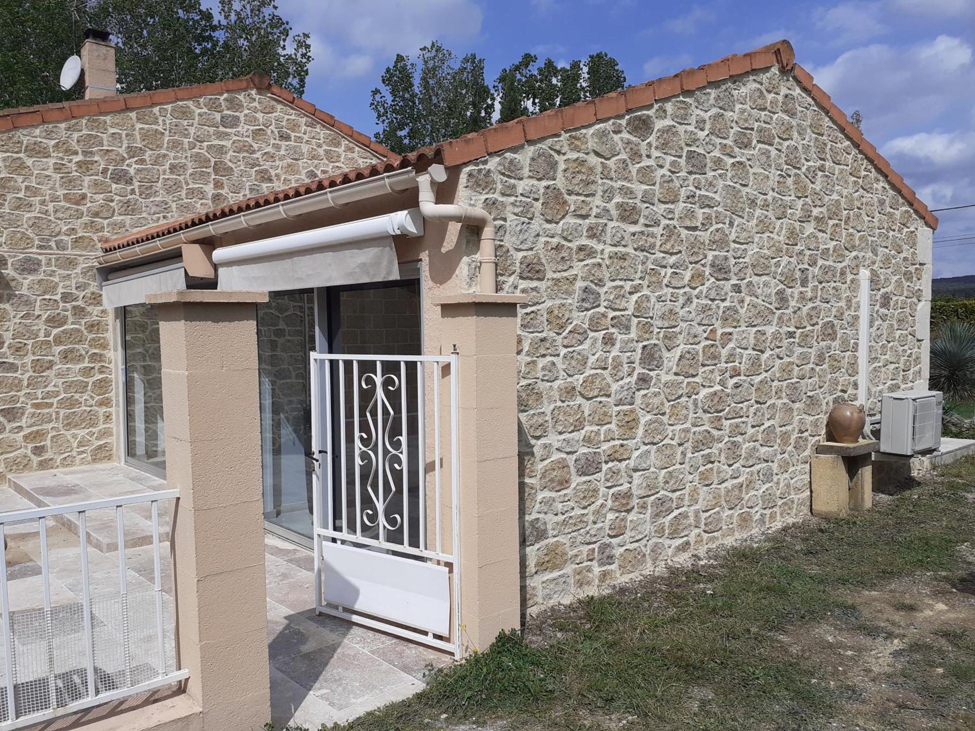 B&B Gite D'Ayran Saint-Quentin-la-Poterie Exteriör bild